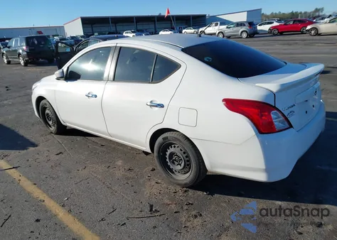 2019 Nissan Versa 1.6 Sv z USA, uszkodzony, nr VIN 3N1CN7AP4KL844070